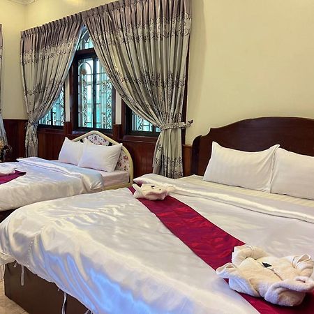 Lotus Blanc Homestay Villa Баттамбанг Экстерьер фото
