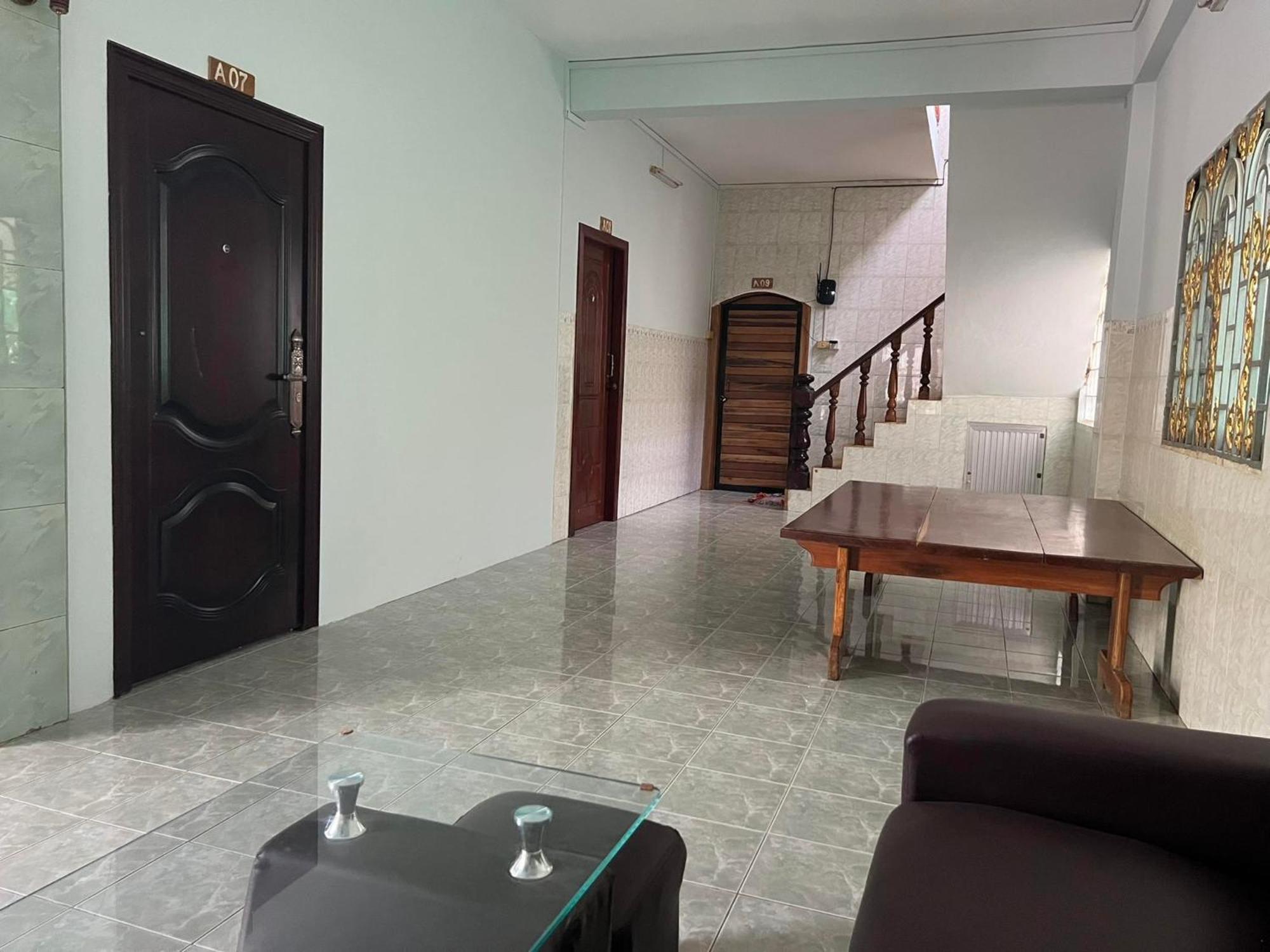 Lotus Blanc Homestay Villa Баттамбанг Экстерьер фото
