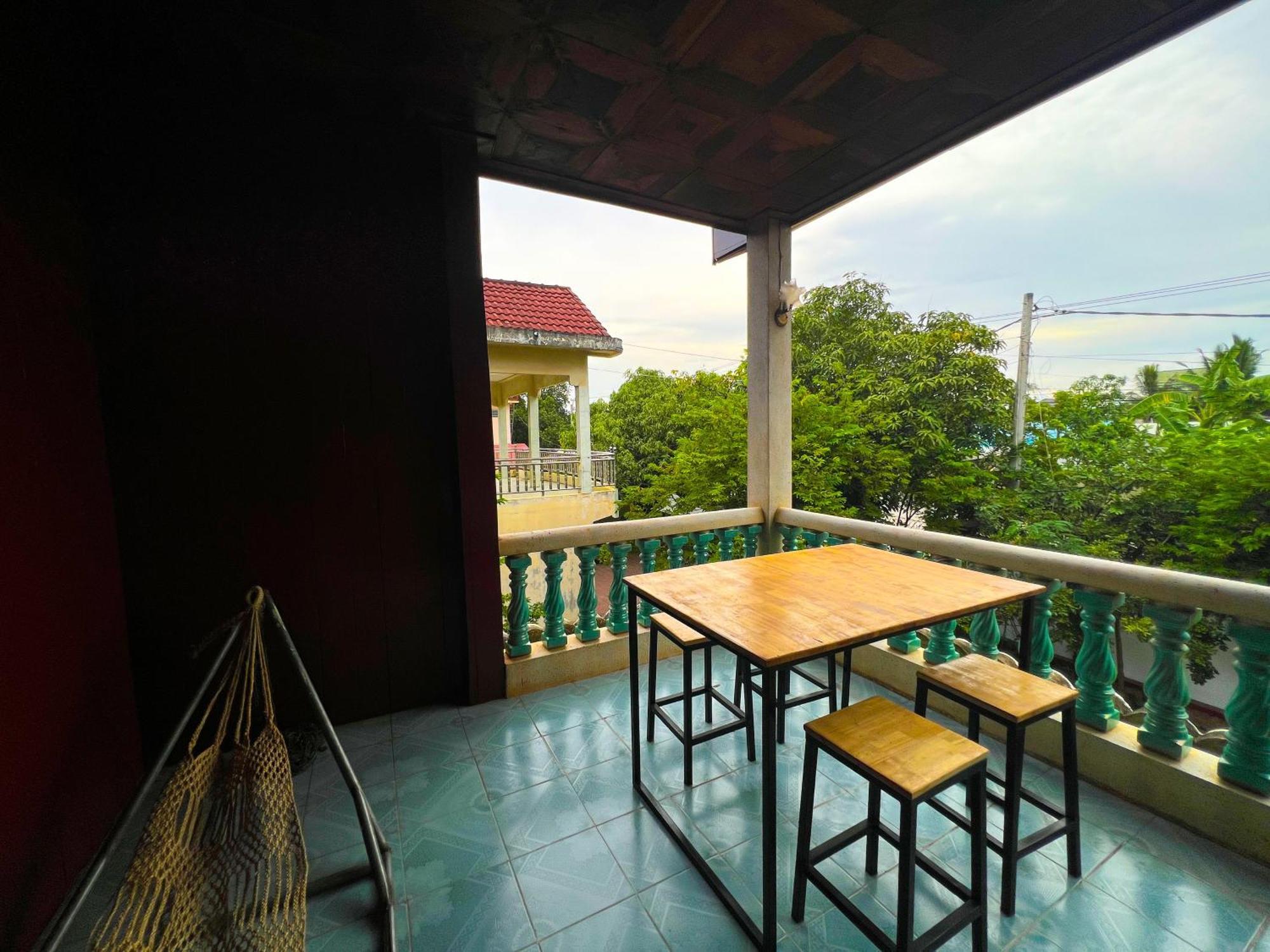 Lotus Blanc Homestay Villa Баттамбанг Экстерьер фото